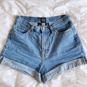 BDG Denim High Waisted Mom Short